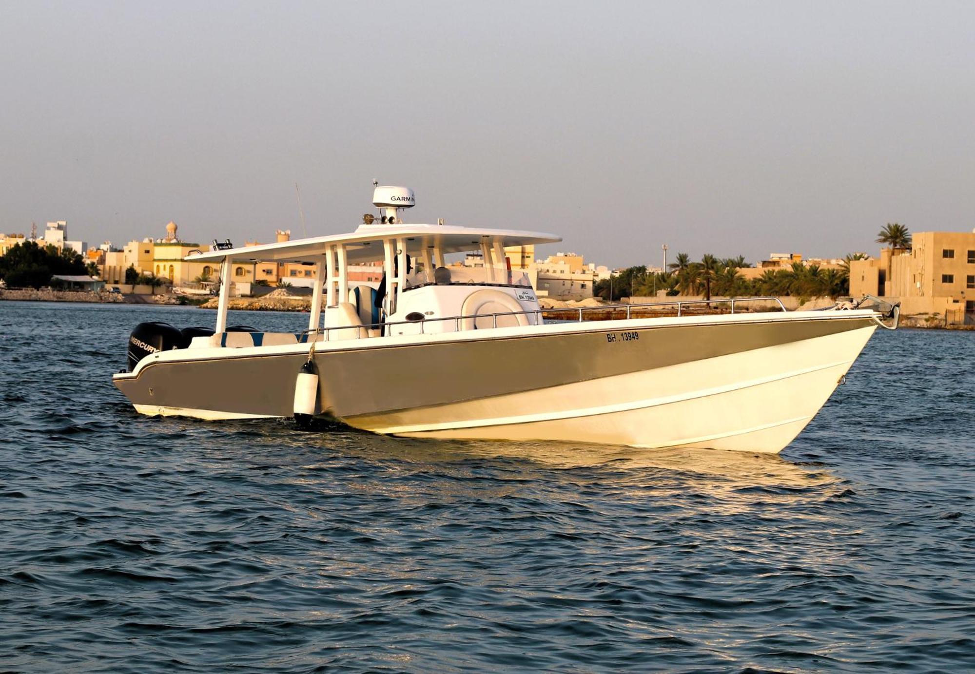 Lagoona Beach Luxury Resort And Spa Manama Eksteriør bilde A 40' Sportfish